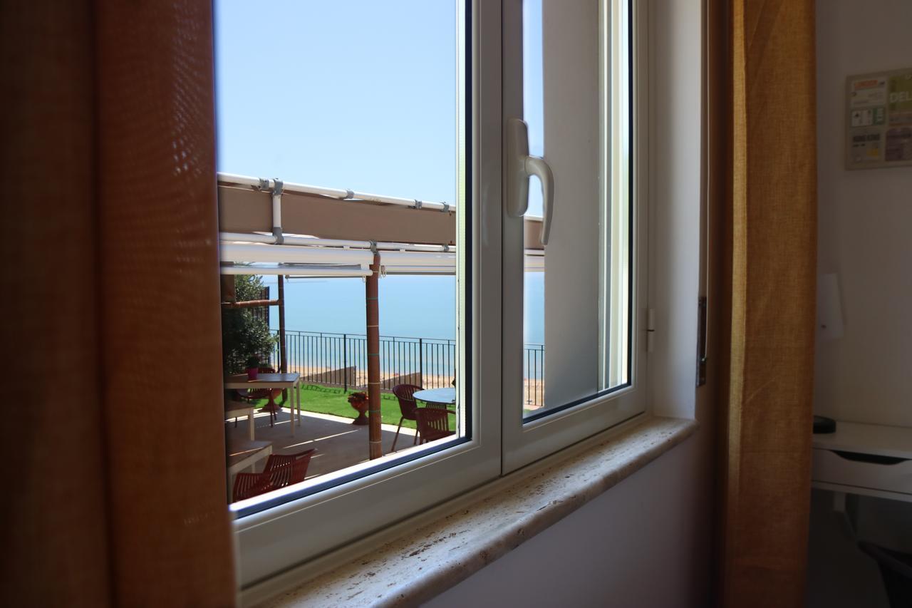 B&B Vista Sul Mare Porto Empedocle Extérieur photo